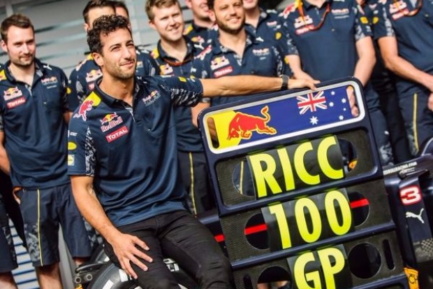 Foto zur News: Daniel Ricciardo im Interview: "Wieso ich an Titel 2017 glaube"