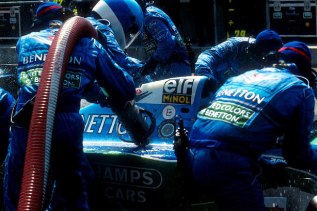 Foto zur News: Verstappen-Feuerunfall 1994: Ein Benetton-Insider packt aus