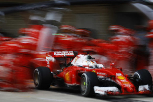 Foto zur News: Vettel in Austin: Safety-Car durchkreuzt Podium-Strategie
