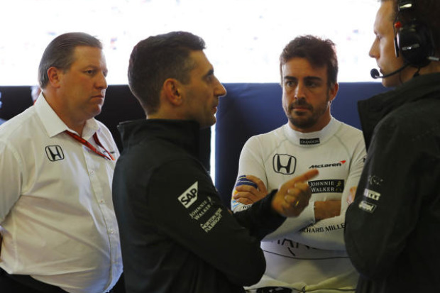 Foto zur News: Alonso "unglücklich": Problem am Ölsystem stoppt McLaren