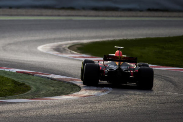 Foto zur News: Max Verstappen: 2016 mussten Fahrer mutiger sein als jetzt