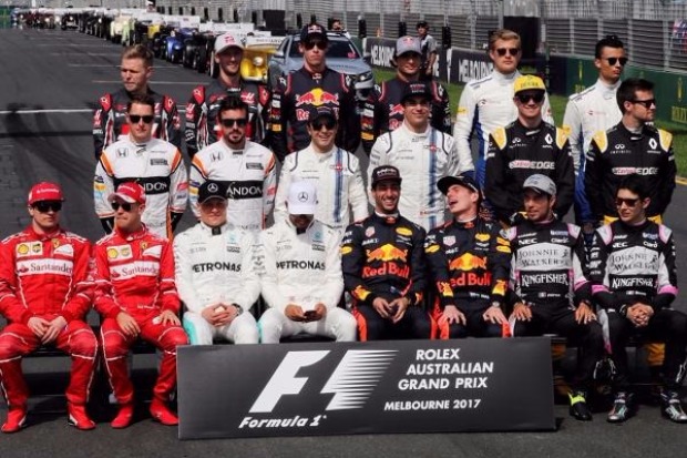 Foto zur News: Fernando Alonso: 20 Autos sind doch genug