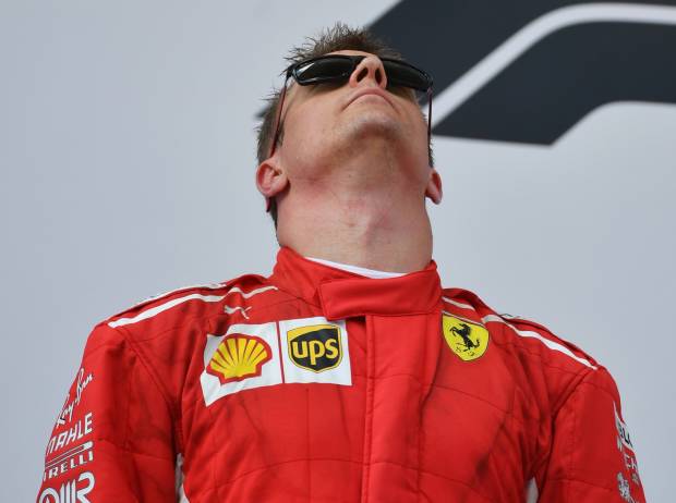 Foto zur News: Ferrari ohne Stallorder im Glück, Vettel serviert Hamilton ab