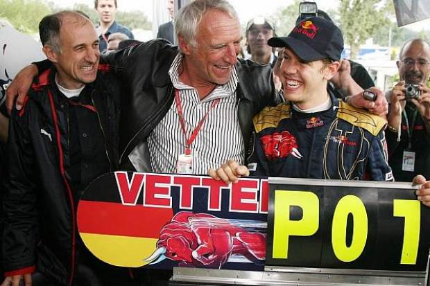 Foto zur News: Tost: "Toro Rosso muss ein Spitzenteam werden"