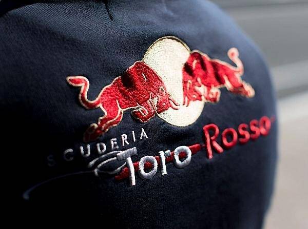 Foto zur News: Toro Rosso: Verstappen und Sainz jun. mit Rollout in Misano