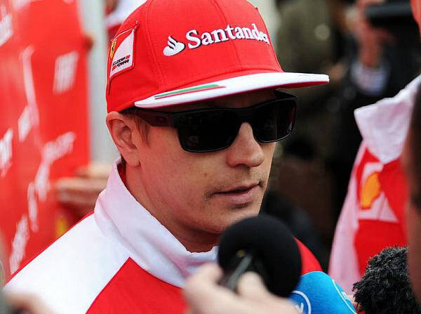 Foto zur News: Räikkönen wäre gerne in den Siebzigern gefahren