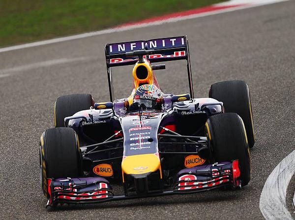 Foto zur News: Red Bull rätselt: Reifenflüsterer Vettel wohl zu laut