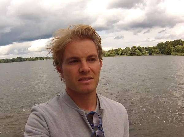 Foto zur News: Rosberg sieht Darstellung "sehr, sehr anders" als Hamilton