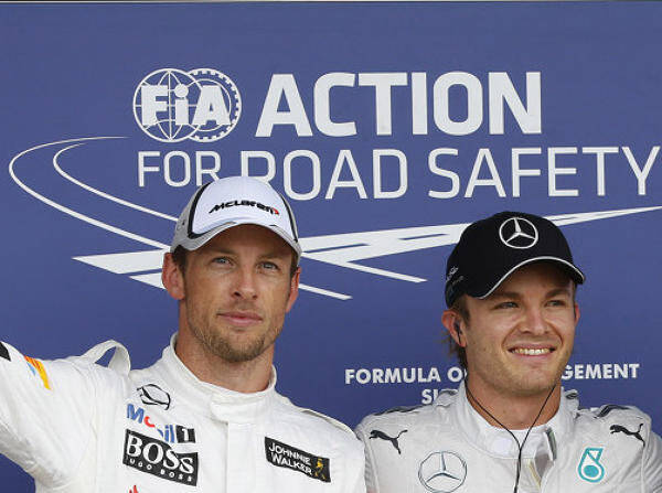 Foto zur News: Spa-Kollision: Button kritisiert Rosbergs "seltsame" Fahrweise