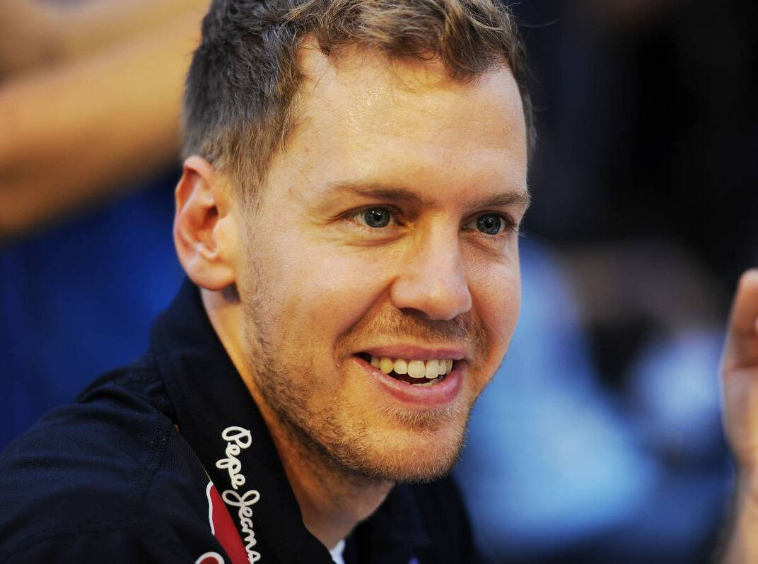 Foto zur News: Vettel wartet auf ersten Saisonsieg: Beste Chance in Singapur?