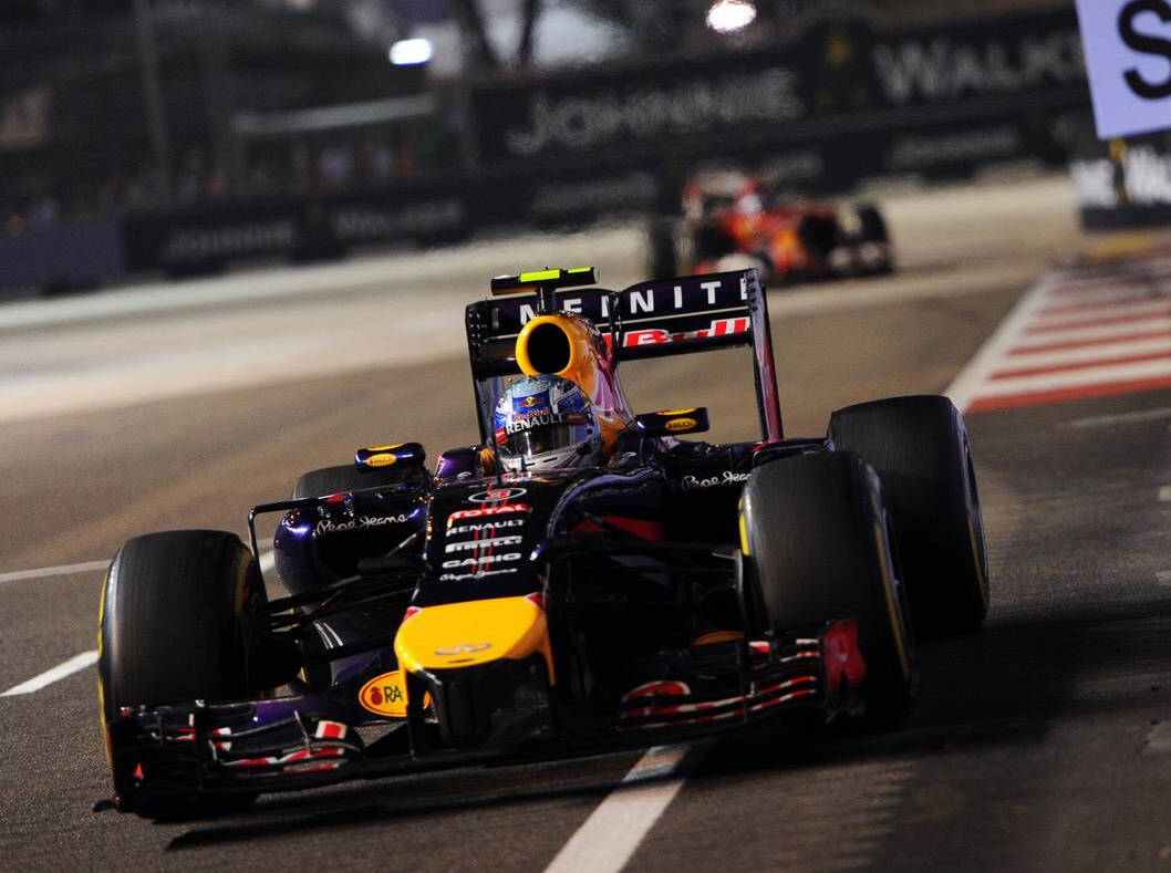 Foto zur News: Hypothese Fahrtipp-Verbot: 2015 wäre Ricciardo ausgefallen