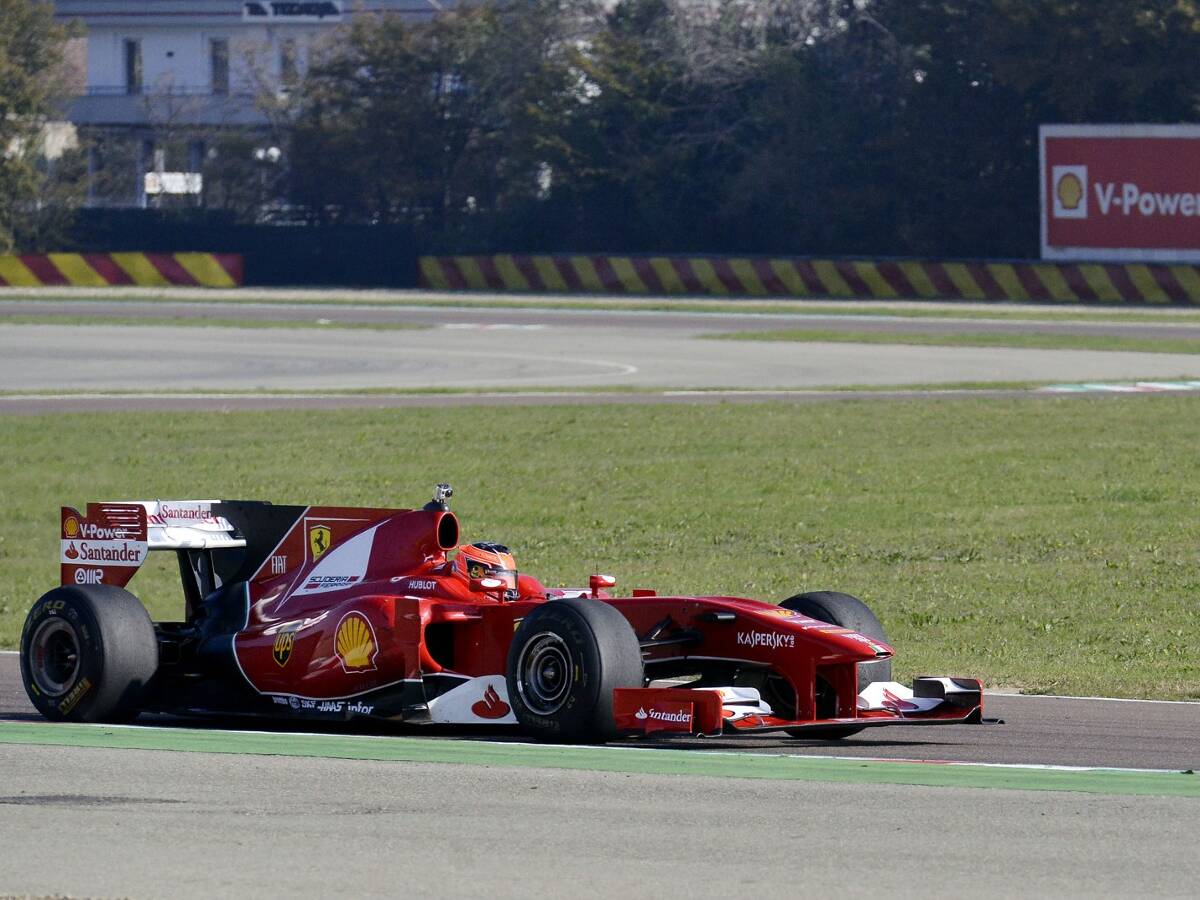 Foto zur News: Formel-3-Champion Ocon glänzt bei Ferrari-Test