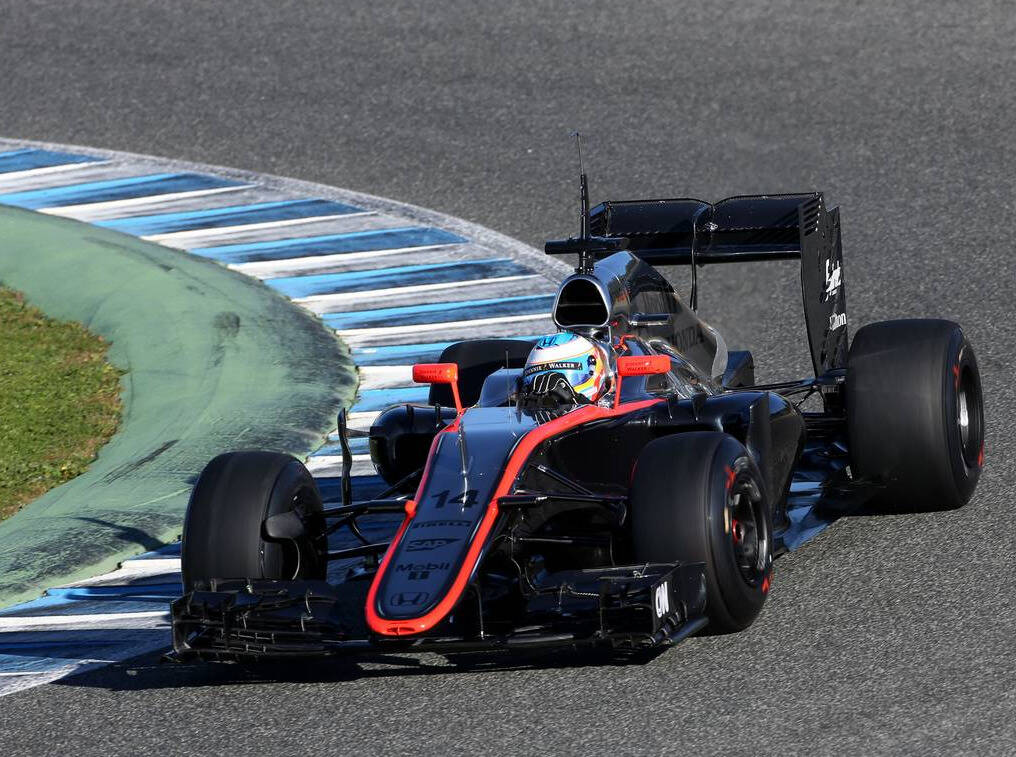 Foto zur News: Nur sechs Runden für Alonsos McLaren: "Kein Problem"