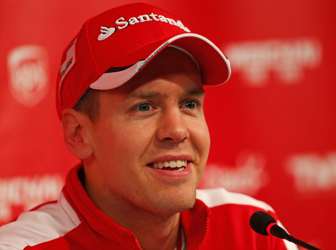 Foto zur News: Vettel nach Bestzeit: "Motivation könnte nicht größer sein"