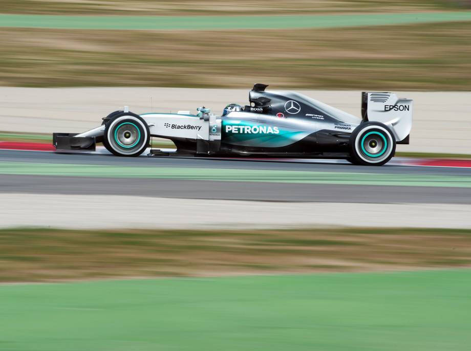 Foto zur News: Nach Formel-1-Testbestzeit: Von Mercedes kommt noch mehr
