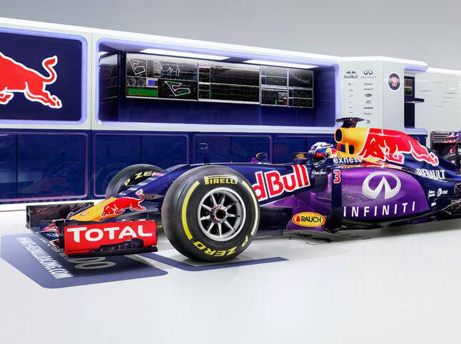 Foto zur News: Red Bull enthüllt neue Lackierung des RB11