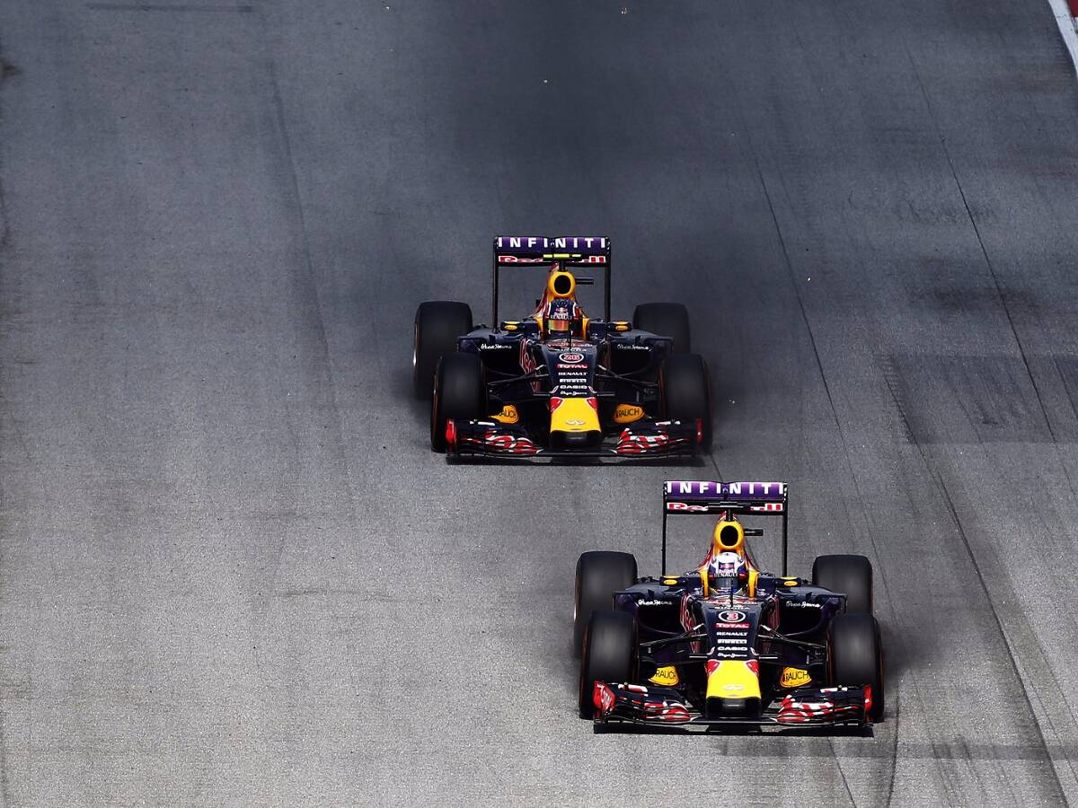 Foto zur News: Red Bull zittert: Renault kennt Achilles-Ferse, ist aber machtlos