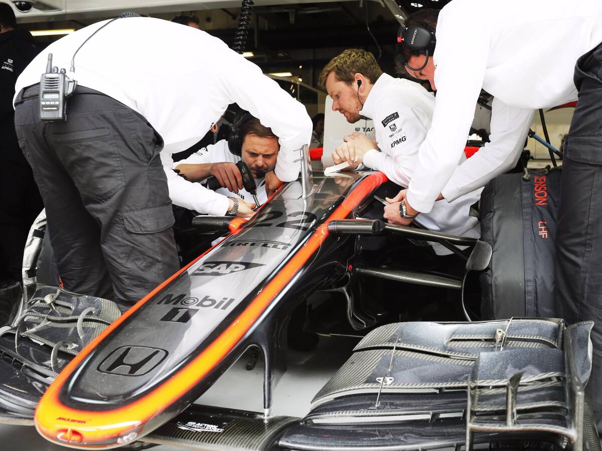 Foto zur News: McLaren-Honda: Dritte Antriebseinheit schon im dritten Rennen