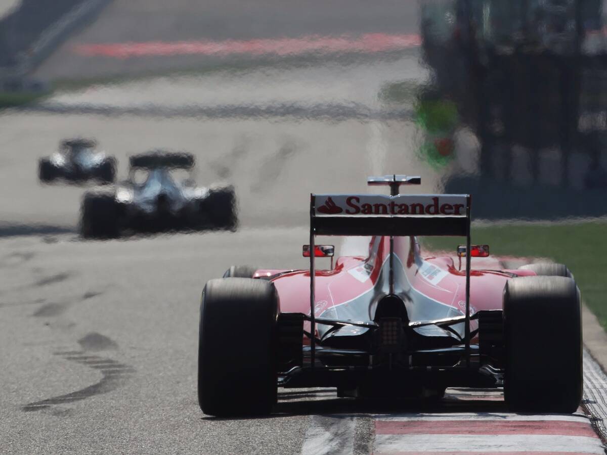 Foto zur News: Ferrari: Bahrain sollte SF15-T besser liegen als China