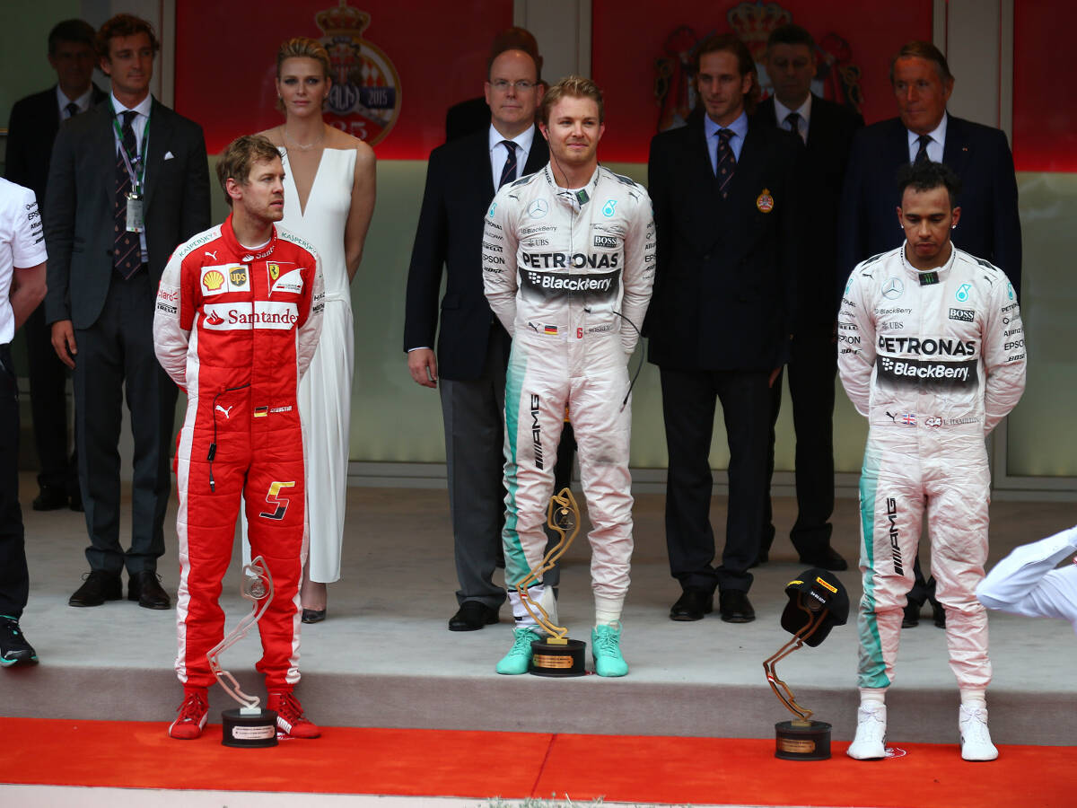 Foto zur News: Formel 1 Monaco 2015: Mercedes schenkt Rosberg den Sieg