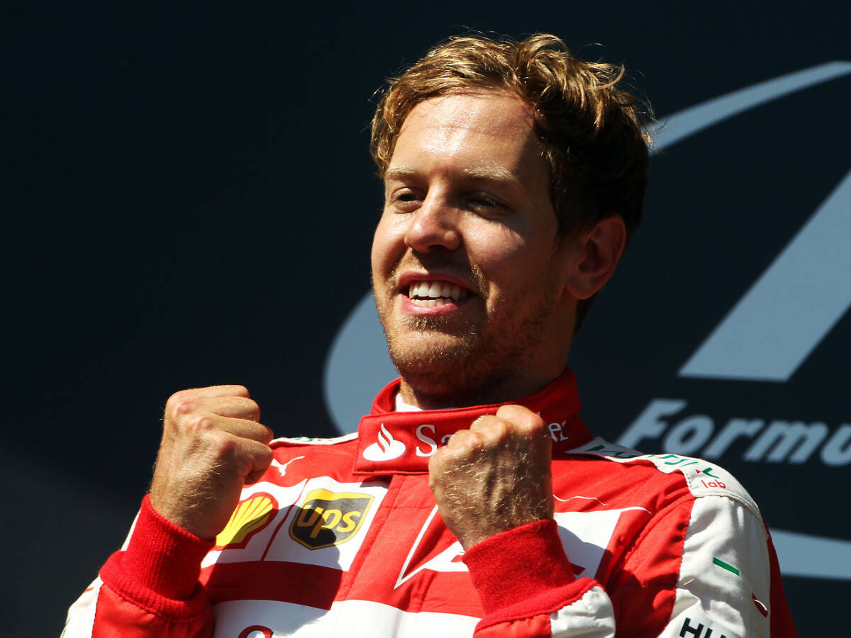 Foto zur News: Mika Häkkinen: "Vettel ist eine Gefahr für Mercedes"
