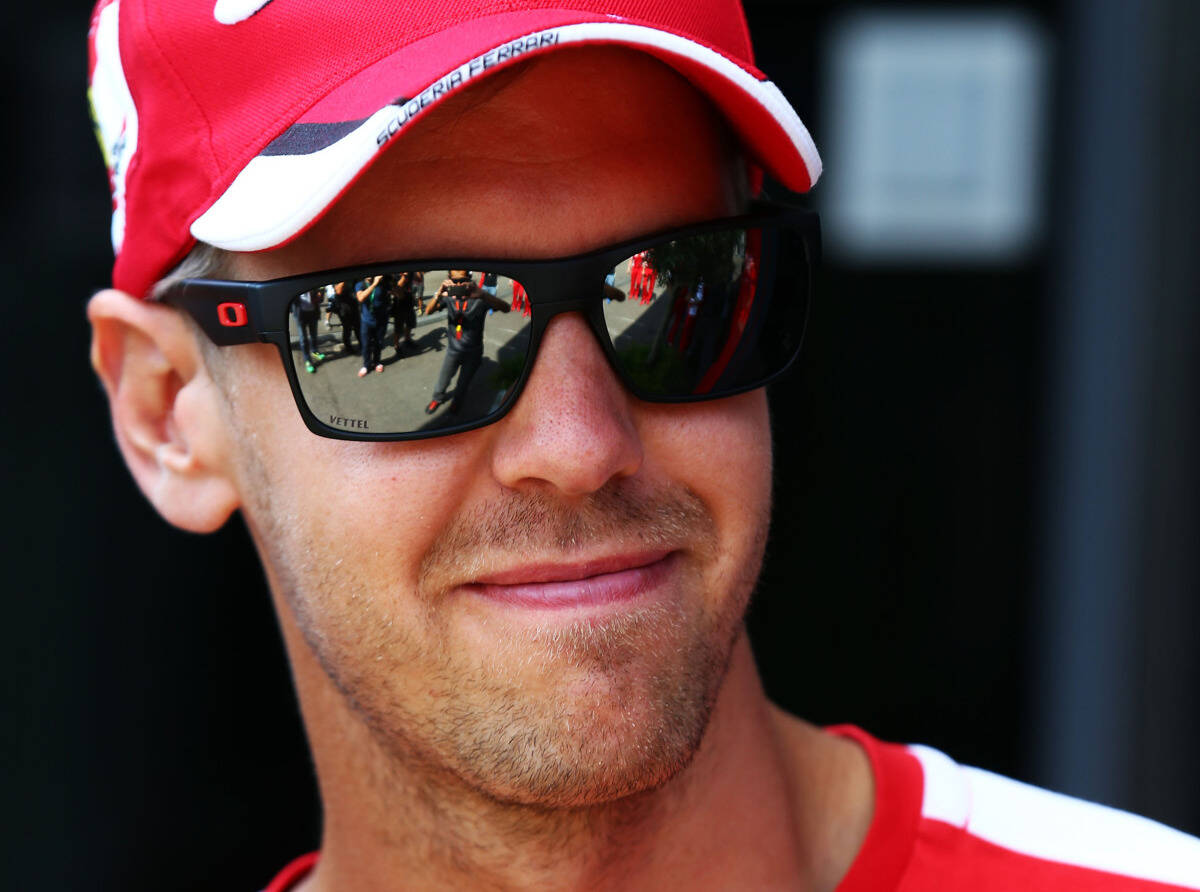 Foto zur News: Sebastian Vettel: WM-Titel 2015 rechnerisch noch möglich