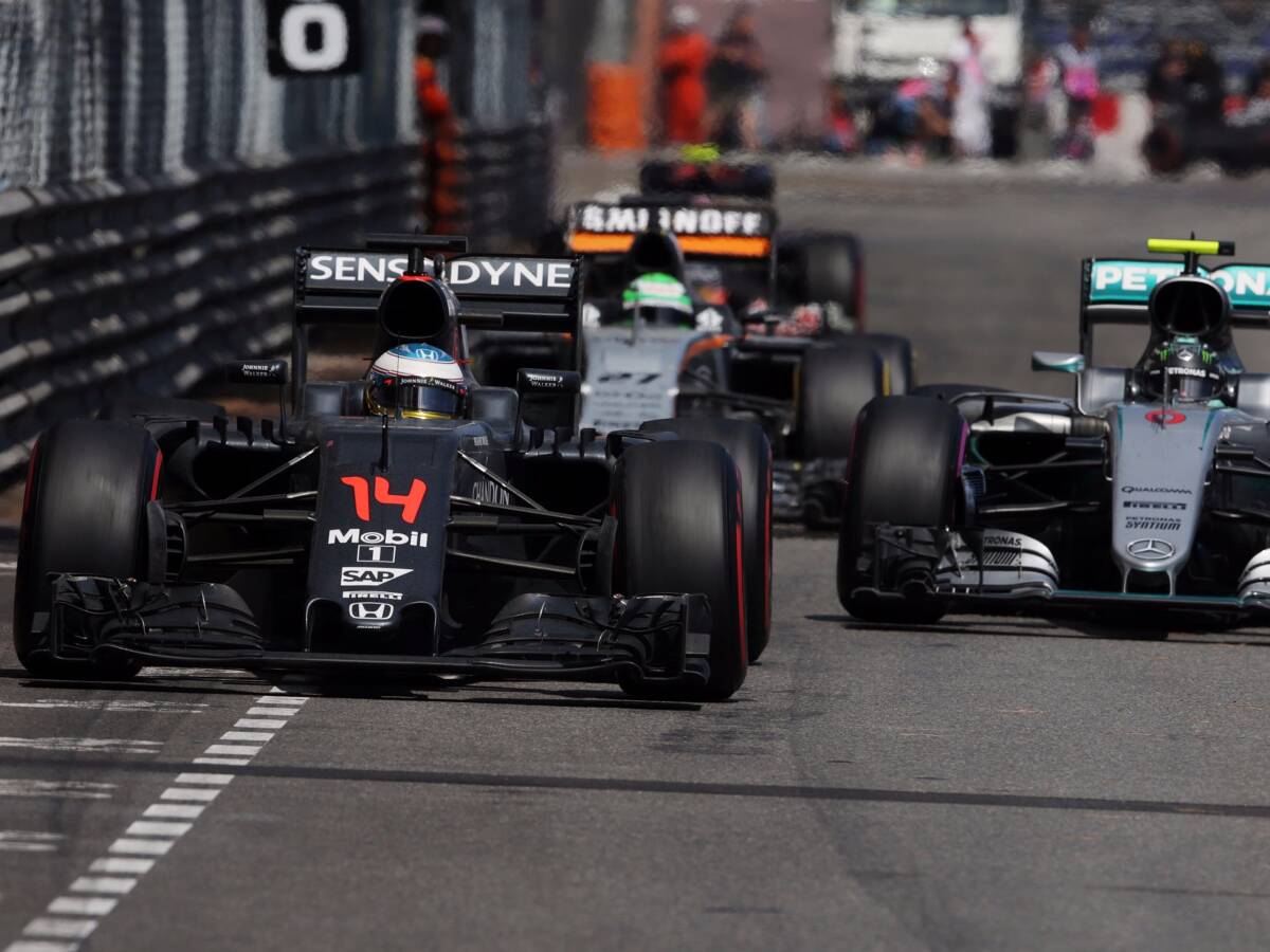 Foto zur News: Eitel Wonne bei McLaren? "Waren nicht wirklich schnell"