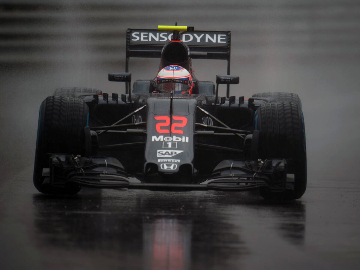 Foto zur News: Jenson Button kritisiert Pirelli: "Monaco bei Regen unfahrbar"