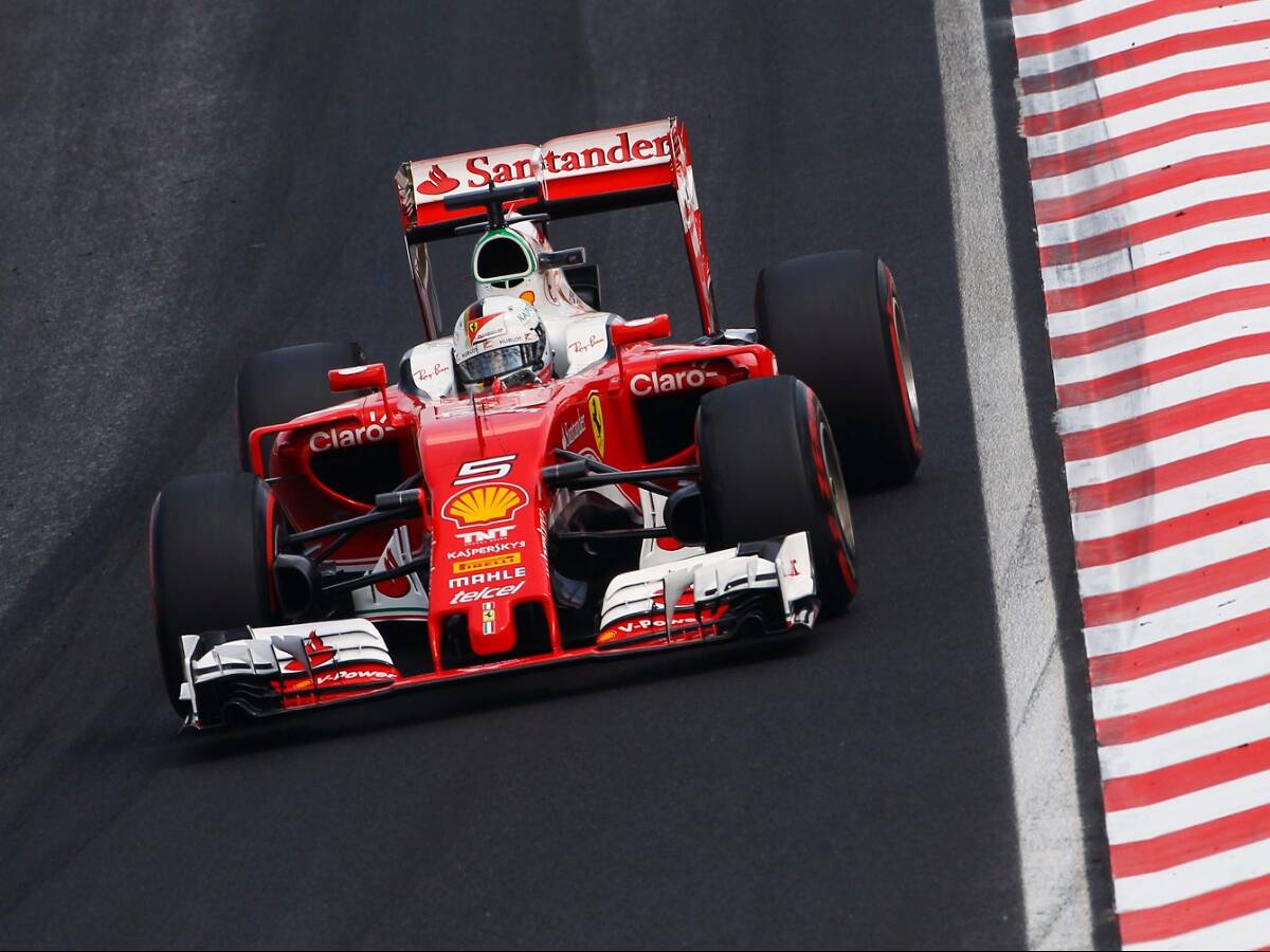 Foto zur News: Vettel-Ärger: "Schlafender Button" vermasselt Top-3-Ergebnis