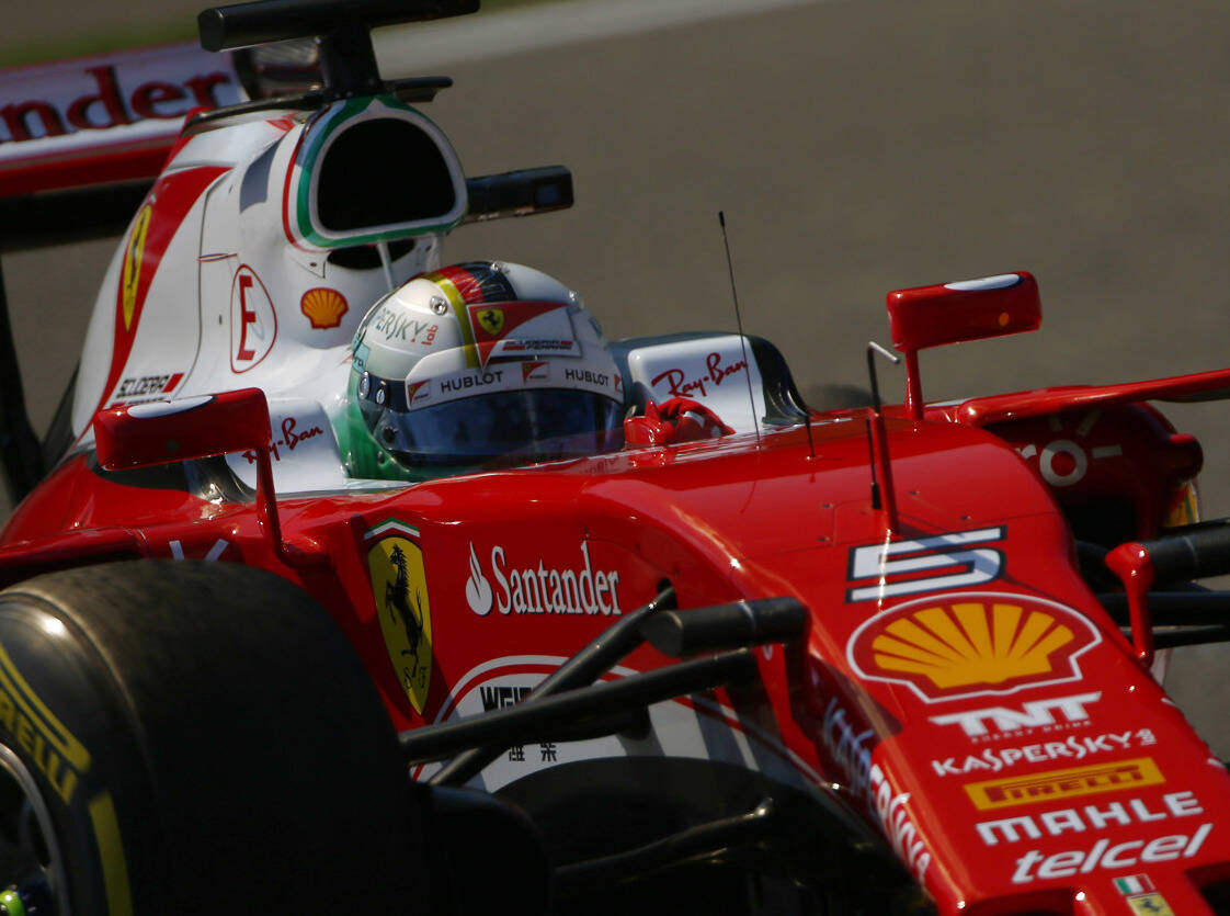 Foto zur News: Vettel nach Ausraster: Lasst das uns Fahrer selbst regeln!