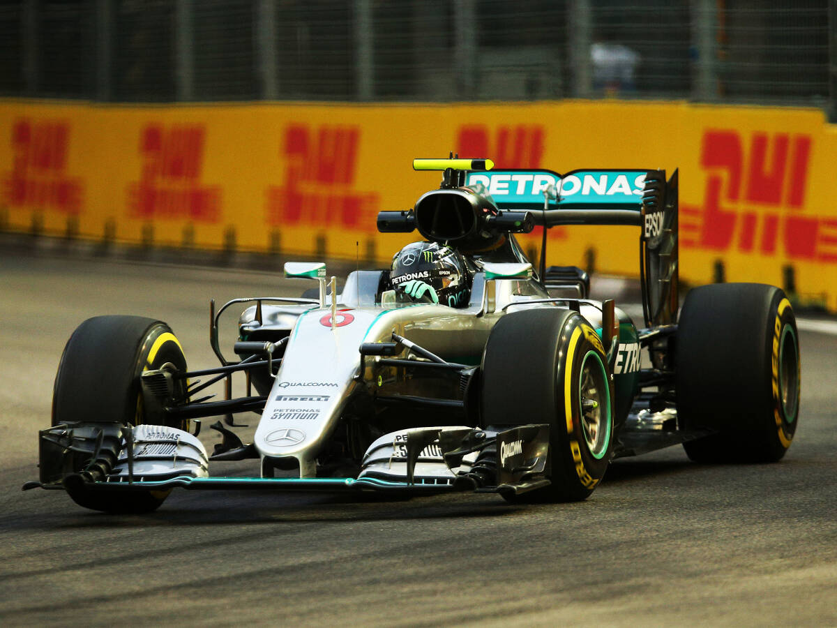 Foto zur News: Formel 1 Singapur 2016: Hamilton patzt bei Rosberg-Bestzeit