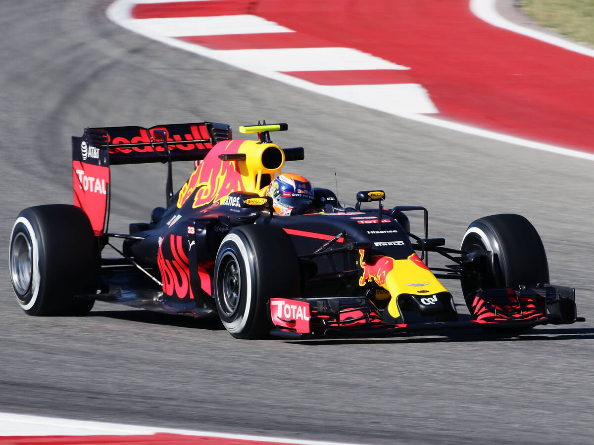 Foto zur News: Formel 1 USA 2016: Red Bull im Abschlusstraining voran