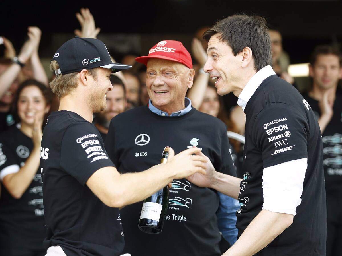 Foto zur News: "Unfair": Mercedes kontert Bernie Ecclestones Rosberg-Kritik