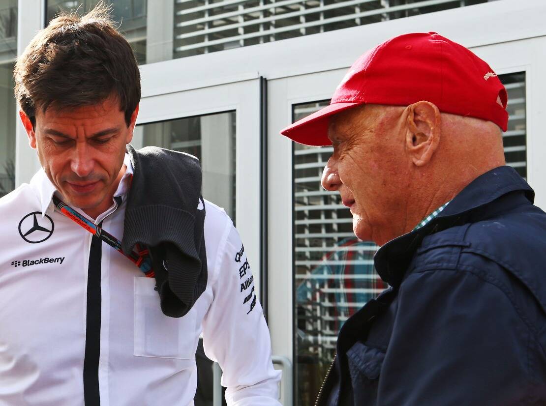 Foto zur News: Niki Lauda erfuhr von Rosberg-Rücktritt auf Flughafen-Toilette
