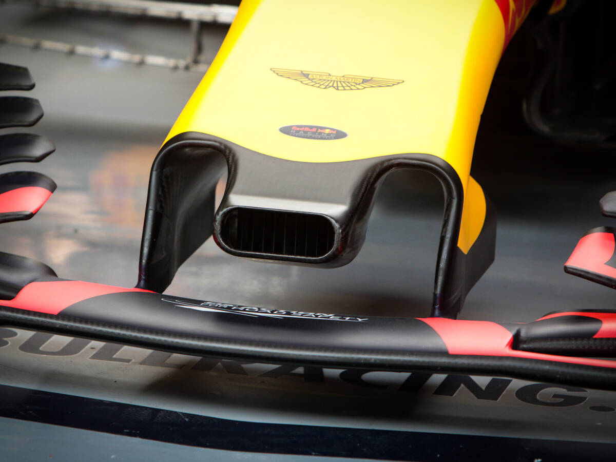 Foto zur News: Formel-1-Technik 2017: Red-Bull-Nasenloch bald Wunderwaffe?