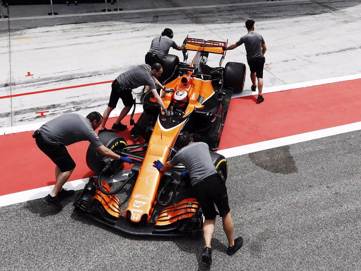 Foto zur News: Pannen, Frust, Sarkasmus: McLaren-Honda in der Sackgasse?