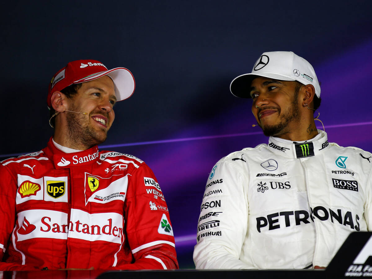 Foto zur News: Vettel versus Hamilton: Eine Zweckehe (noch) ohne Rosenkrieg