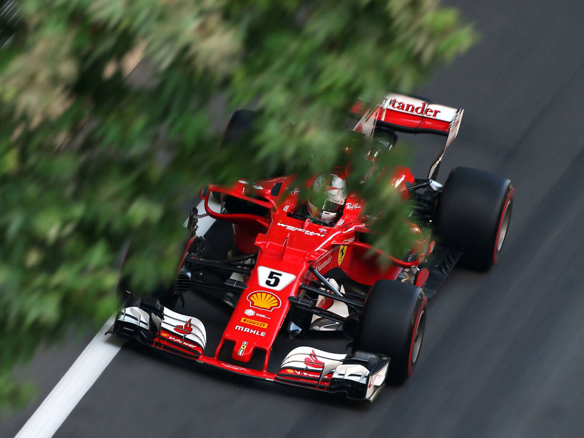 Foto zur News: Trotz Dauertest der Auslaufzone: Ferrari fühlt sich in Baku wohl