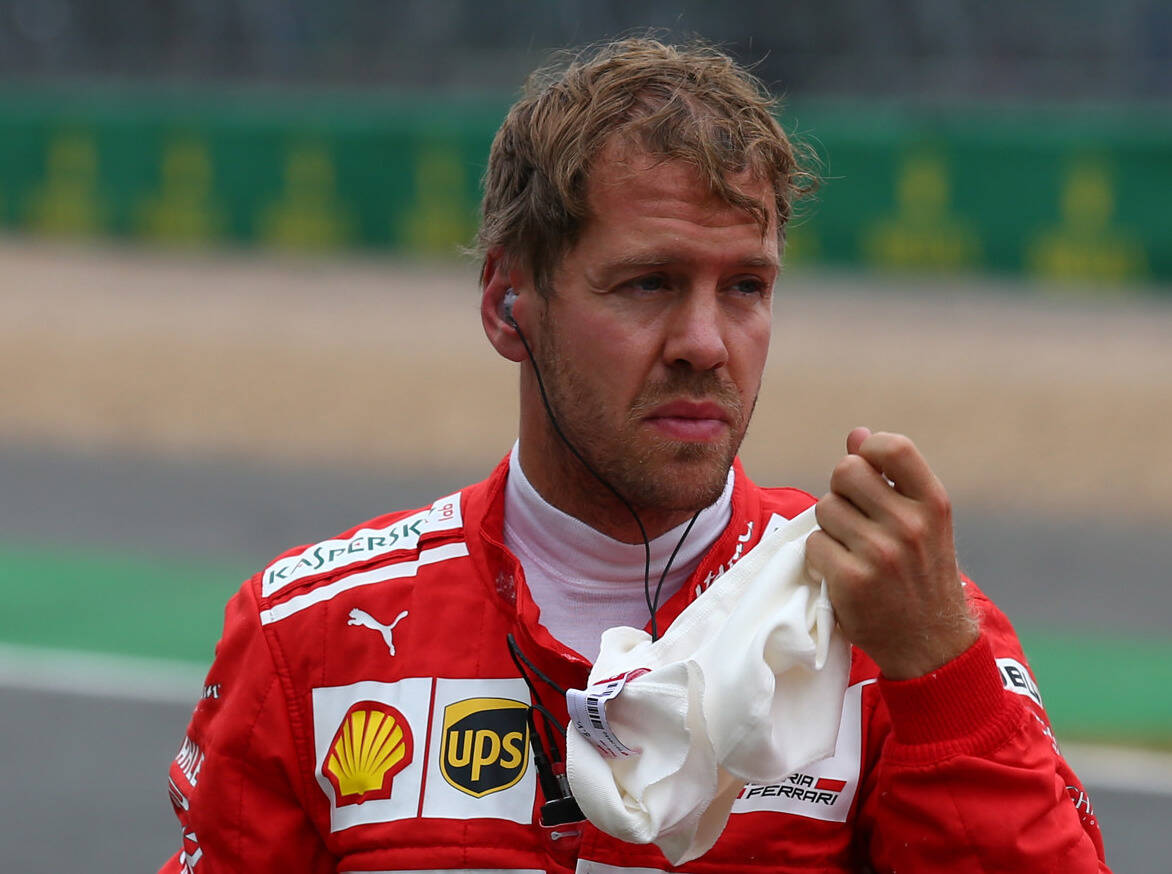 Foto zur News: "Absolute Scheiß-Position": Vettel schimpft über Ferrari-Timing