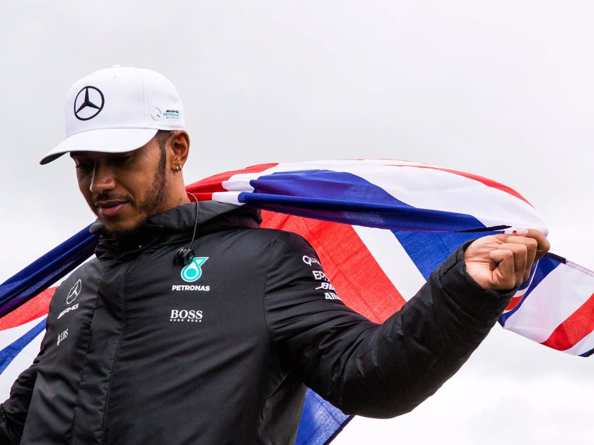 Foto zur News: "Phänomenal": Seltenes Red-Bull-Lob für Lewis Hamilton