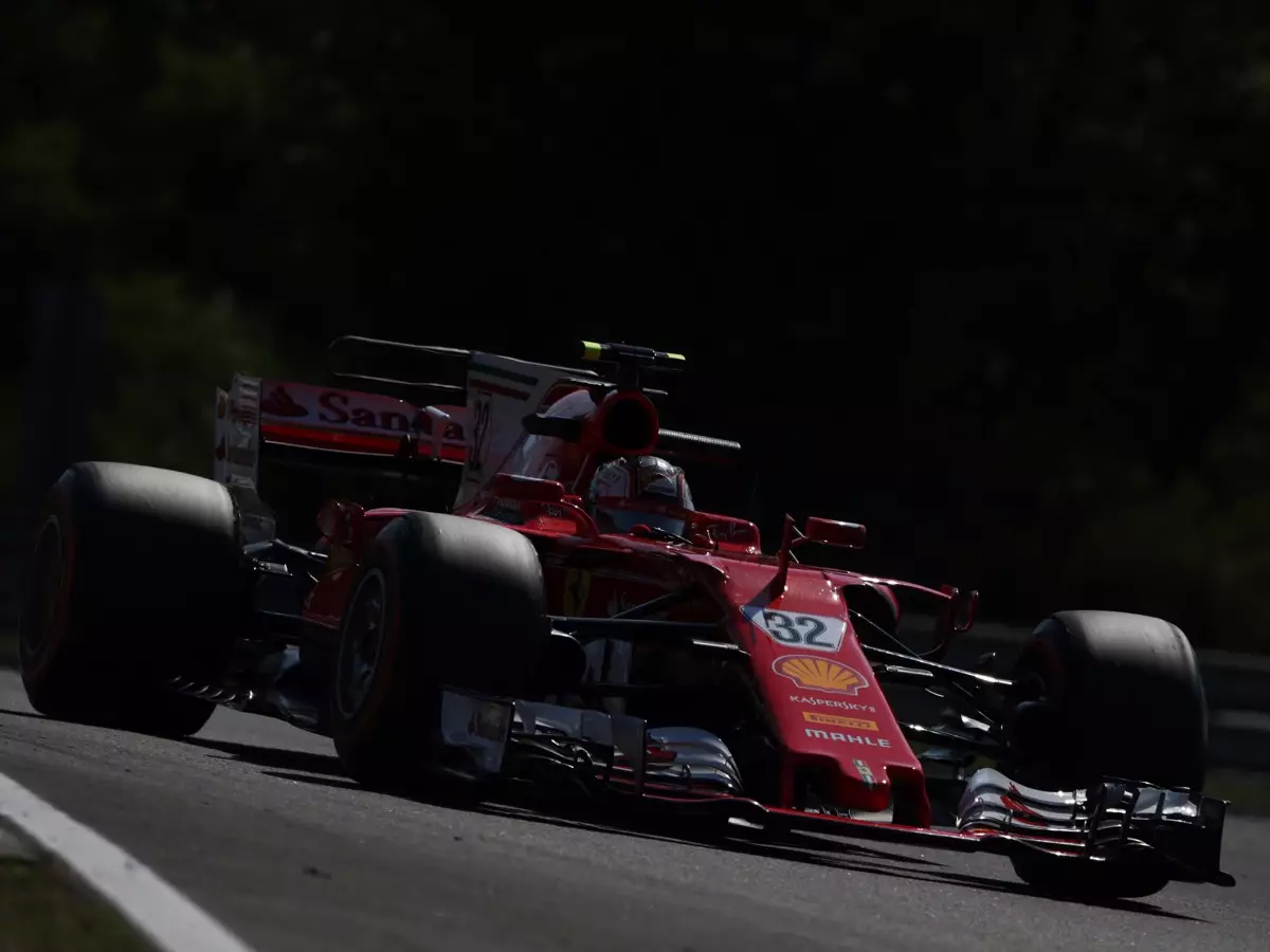 Charles Leclerc Foto zur News: Trainingslager für Youngster: Fehlt Minardi in der Formel 1?