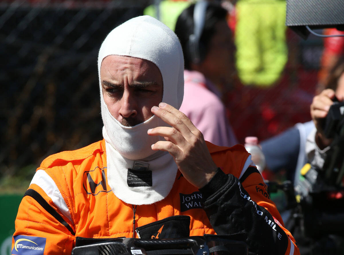 Foto zur News: Alonso: Rennkommissare haben zu viel Heineken getrunken