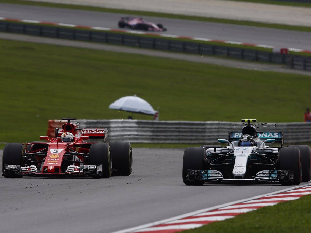 Foto zur News: Vettel im Verkehr: "Schon wieder Bottas als Bremsklotz"