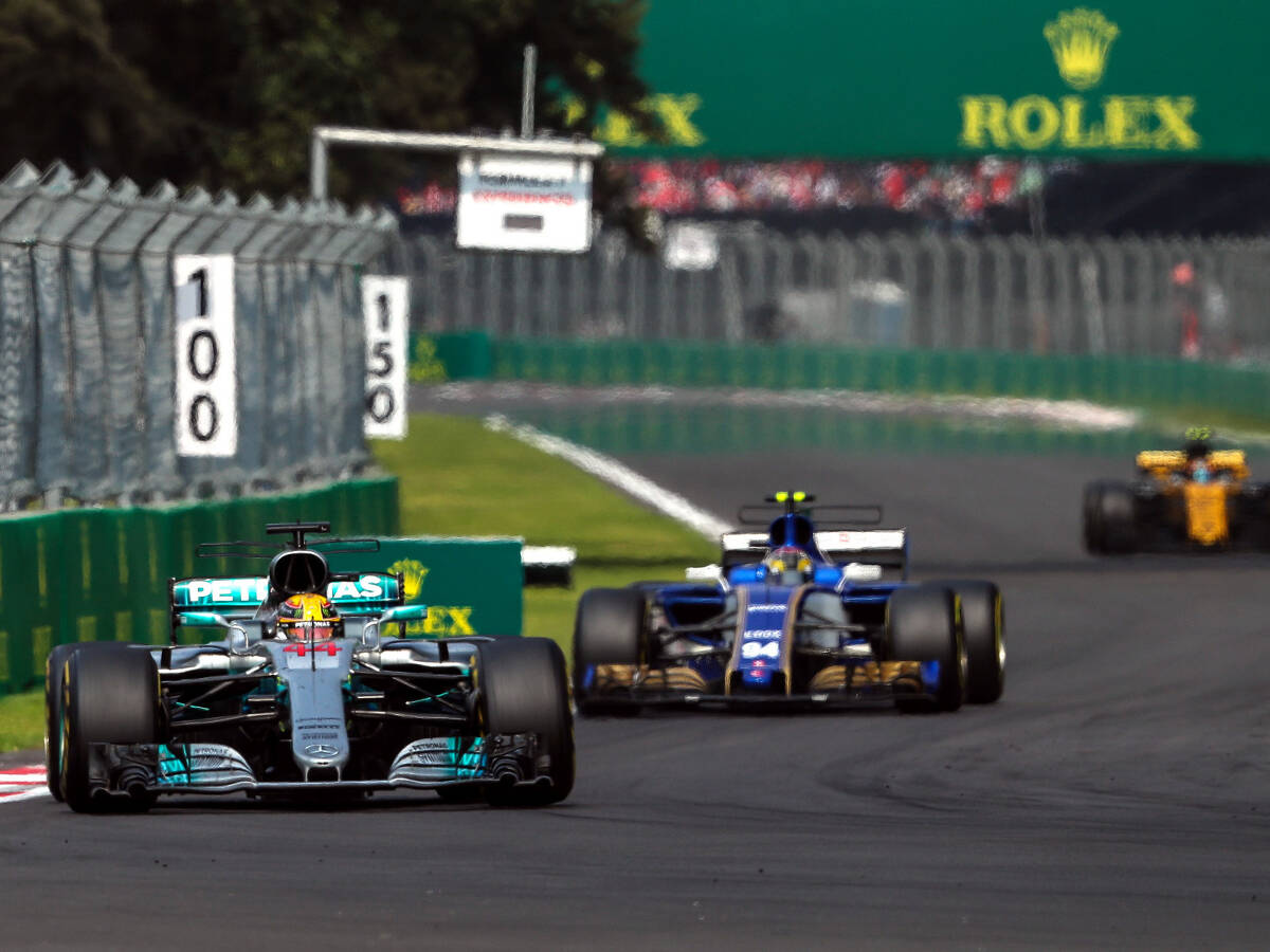 Foto zur News: Lewis Hamilton fordert spezielle Mexiko-Reifen für 2018