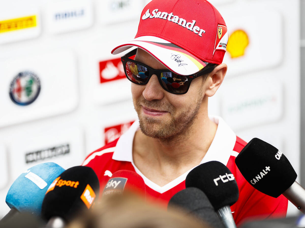 Foto zur News: Vettel nach vorzeitiger WM-Pleite: "Bitter", aber doch ein Vorteil