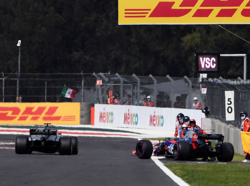 Foto zur News: Handicap im WM-Kampf: Wohl Motorenstrafen für Toro Rosso