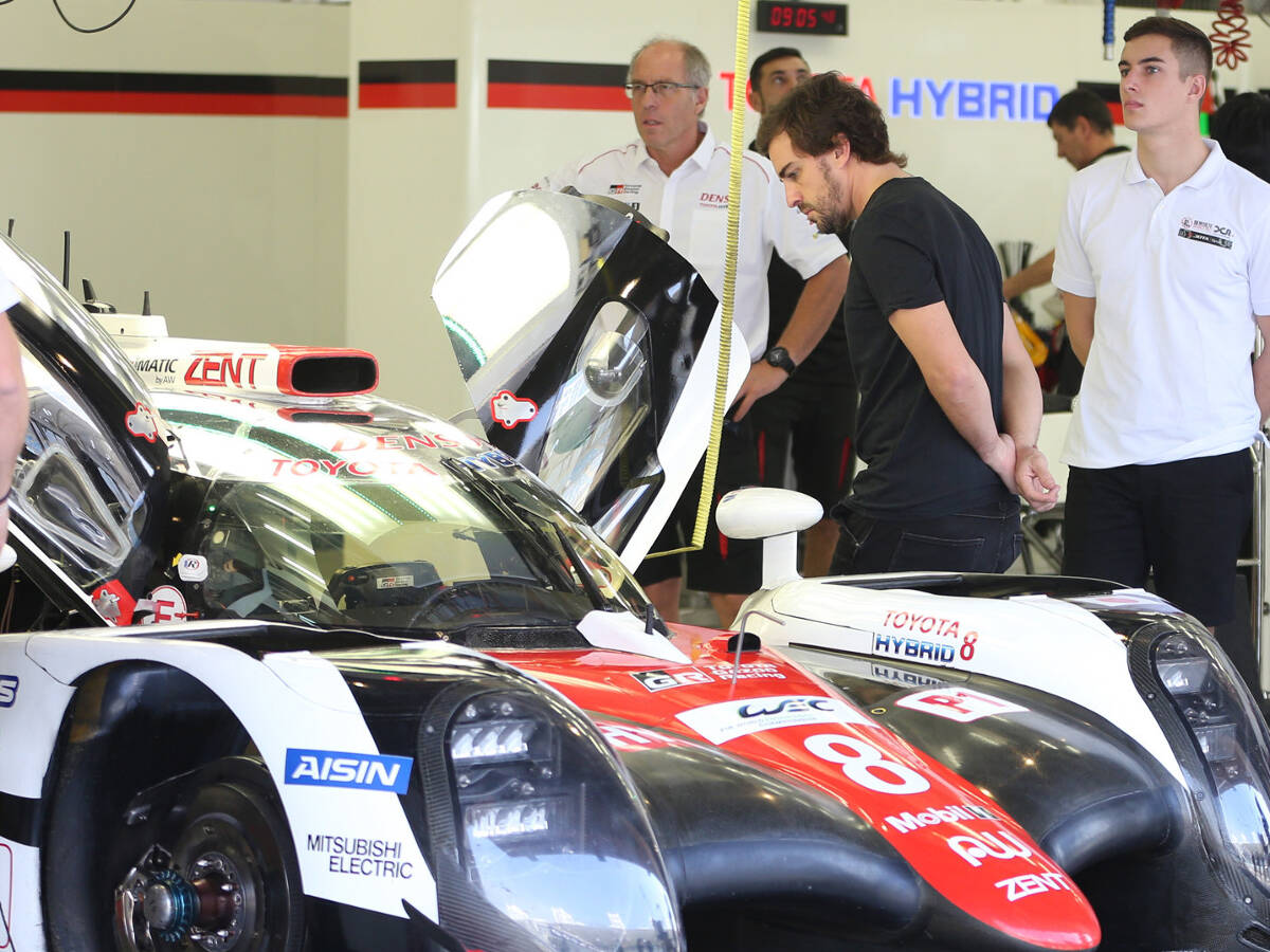 Foto zur News: Alonsos Le-Mans-Test für Toyota: Wurz ist beeindruckt