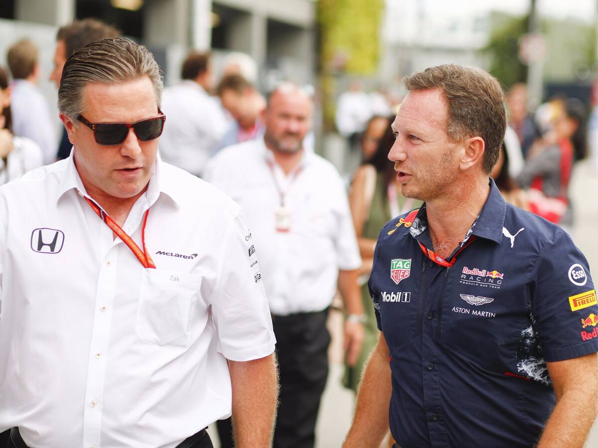 Foto zur News: Zank um "Haifischflosse": Red Bull attackiert McLaren