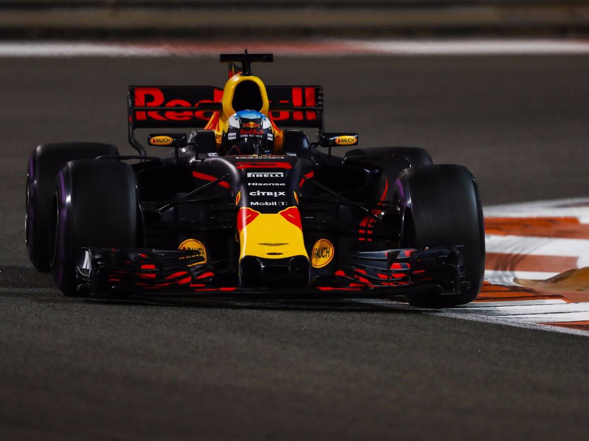Foto zur News: Red Bull: Deshalb zeigte Daniel Ricciardo den Stinkefinger