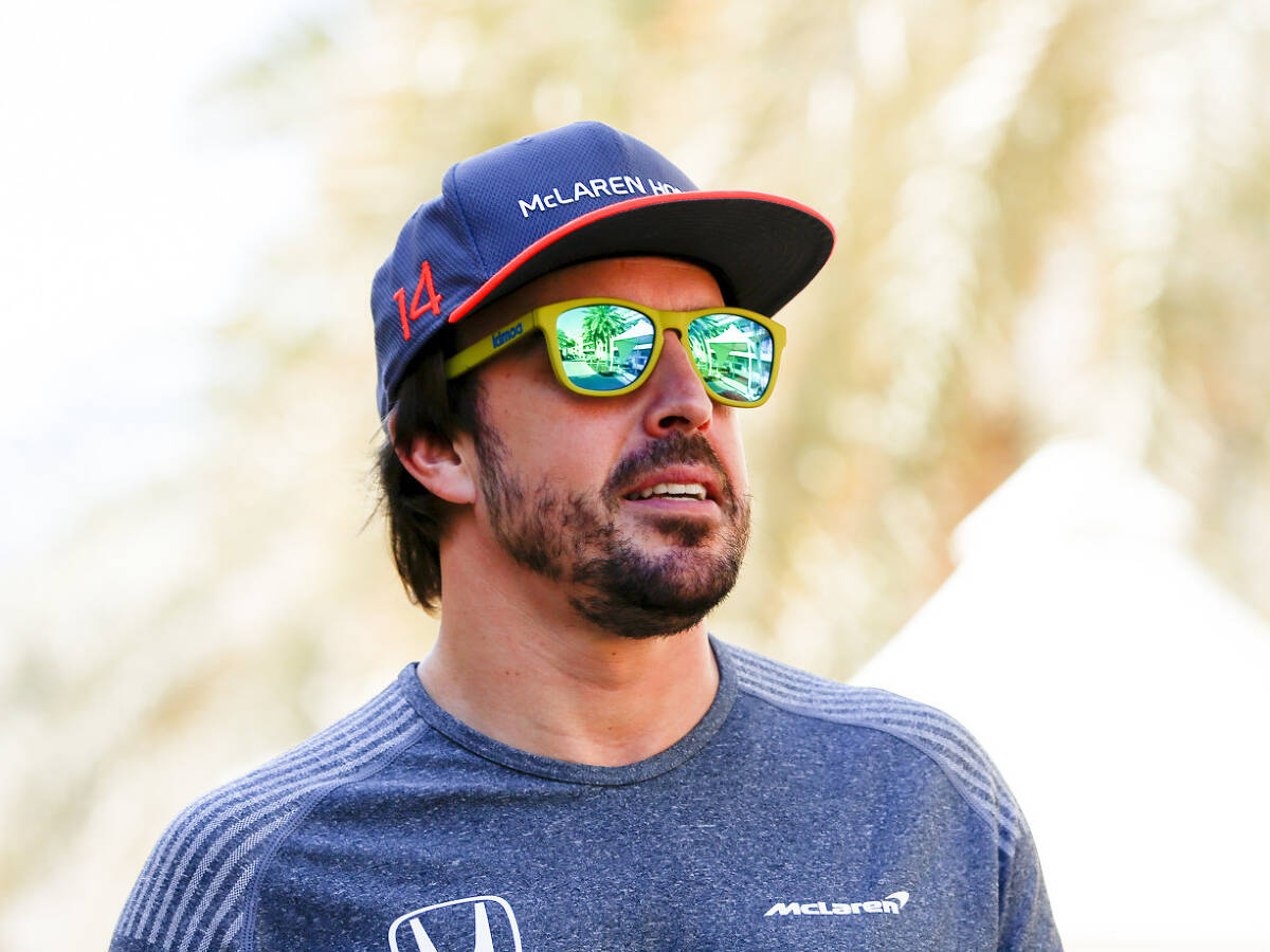 Foto zur News: Alonso: Wechsel zu McLaren war Honda-Einstieg geschuldet